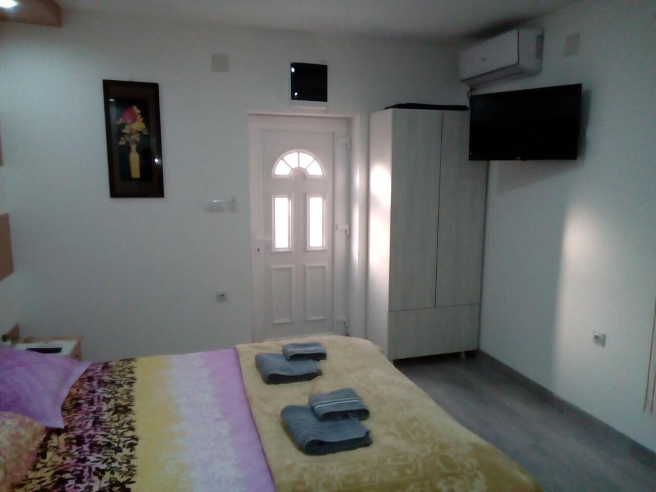 Ferienwohnung Vrdnicka Bajka Vrdnik Exterior foto